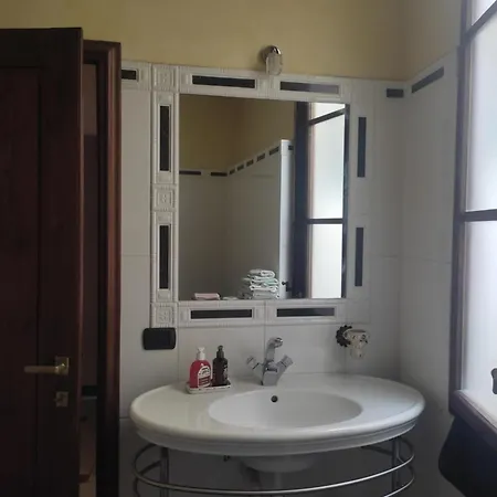 Homestay Vista Esclusiva Sull'oltrarno *
