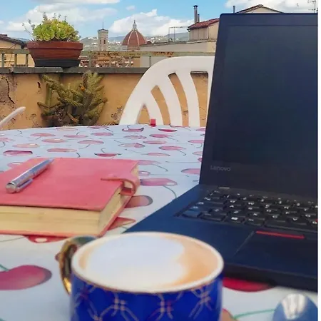 Vista Esclusiva Sull'oltrarno Homestay